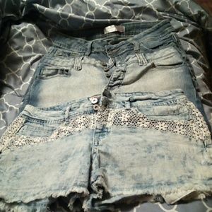 Shorts $3 must be bundled